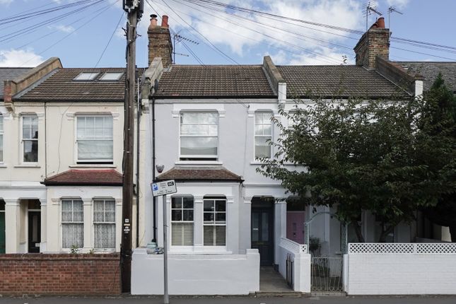 45 Sandringham Road, Willesden Green, London photo 4