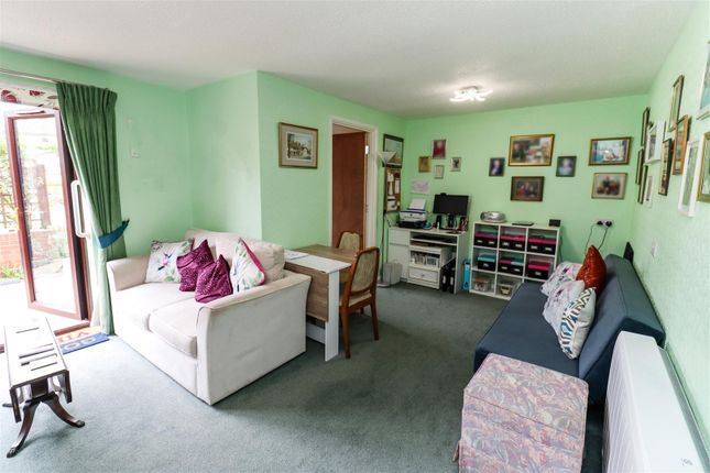 5, Cedar Park, Ilkeston photo 3