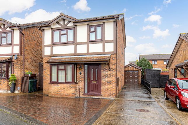 Detached house for sale in Grantley Close, Ashford