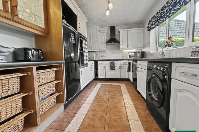 149, Windingbrook Lane, Northampton photo 4