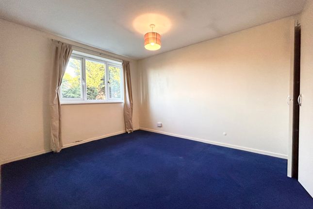 Flat for sale in Ryhope Walk, Wolverhampton