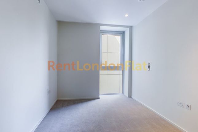 Flat for sale in Lillie Square, Fulham