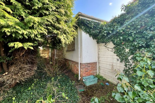 28 Nut Bush Lane, Torquay photo 4
