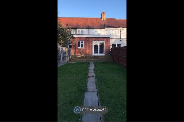 St Pauls Avenue Harrow Greater London, Harrow photo 2
