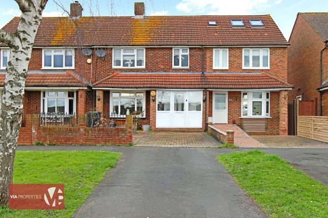 Thumbnail Terraced house for sale in Monkswood Avenue, Waltham Abbey