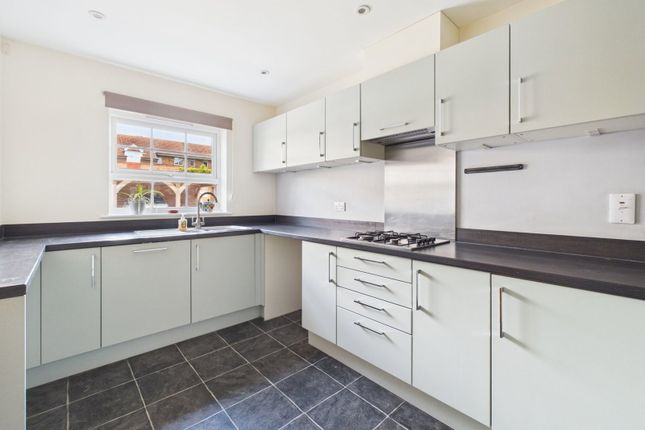 6, Kings Mews, Worthing photo 3