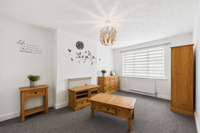 4, Vine Road, Southampton photo 2