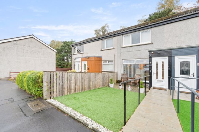 2-bed flat on Balnagowan Drive, Glenrothes, £95,000