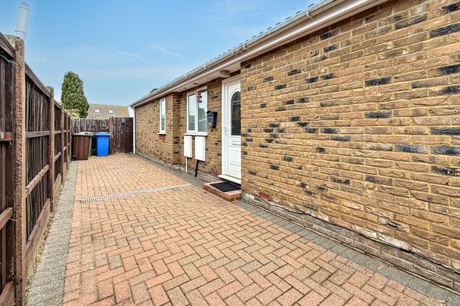 19 Warden View Gardens, Sheerness photo 2