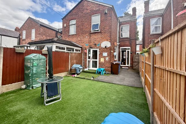 24, Countess Street, Stockport photo 4