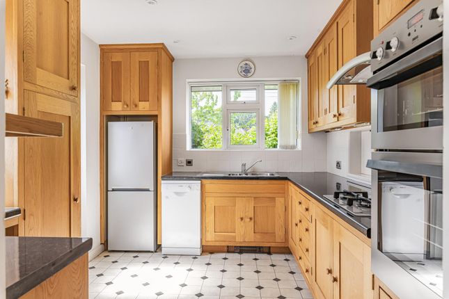25, Rysted Lane, Westerham photo 3