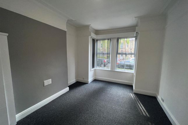 15, Beresford Avenue, Hull photo 2