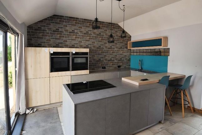 Church Farm House, River Road, Wisbech photo 3