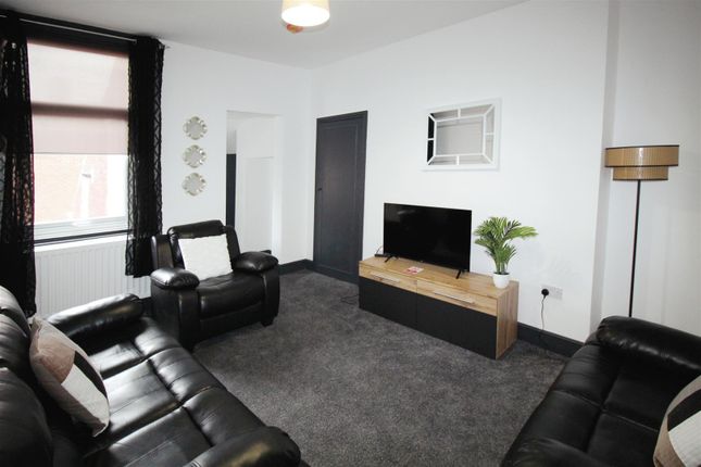 Room to rent in Stanhope Road, South Shields