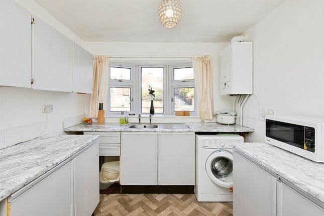 49, Bunyan Green Road, Nottingham photo 4