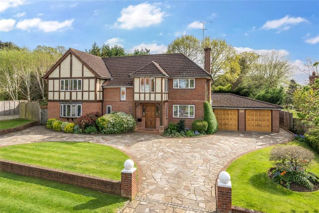 Thumbnail Detached house for sale in Wayneflete Tower Avenue, Esher