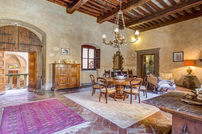 Villa for sale in Cerbaia, Florence, Tuscany, Italy