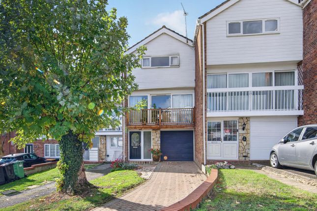 4 Bedroom Terraced in LU7 2TU