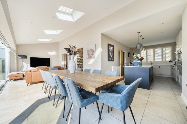 17, Chapelfield Way, Maidstone photo 4