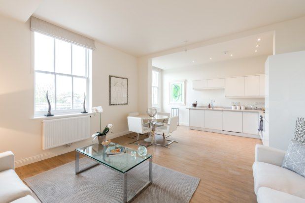 Flat to rent in 133A St Margarets Road, Twickenham