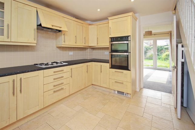 10, The Coppice, Canterbury photo 2