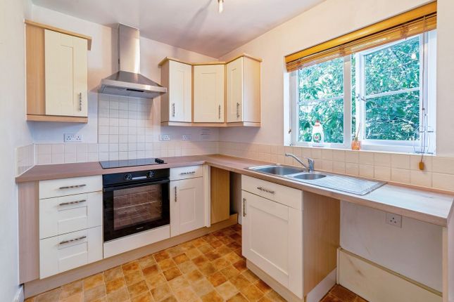 19, Barley Leaze, Chippenham photo 4