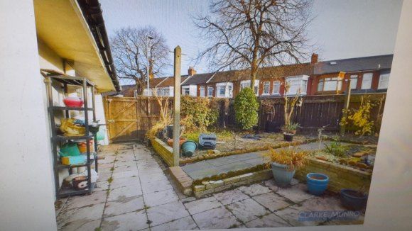 30, Park Vale Road, Middlesbrough photo 3