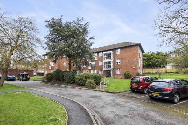 Thumbnail Flat for sale in Park Court, Old London Road, Brighton