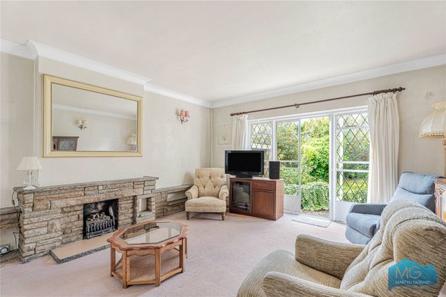 76, Manor Drive, London photo 4