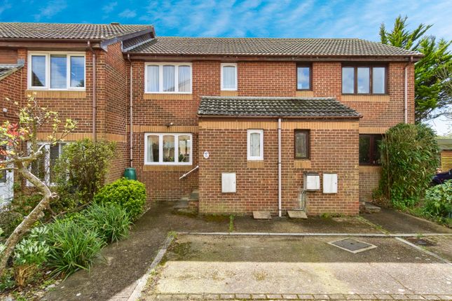 Terraced house for sale in Meadow View Close, Ryde