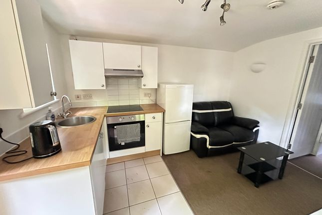 15, Zinzan Street, Reading photo 2