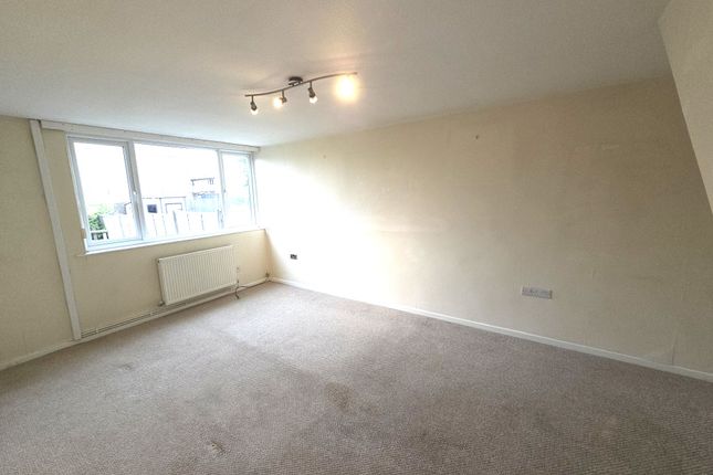 27, Cromford Place, Buxton photo 2