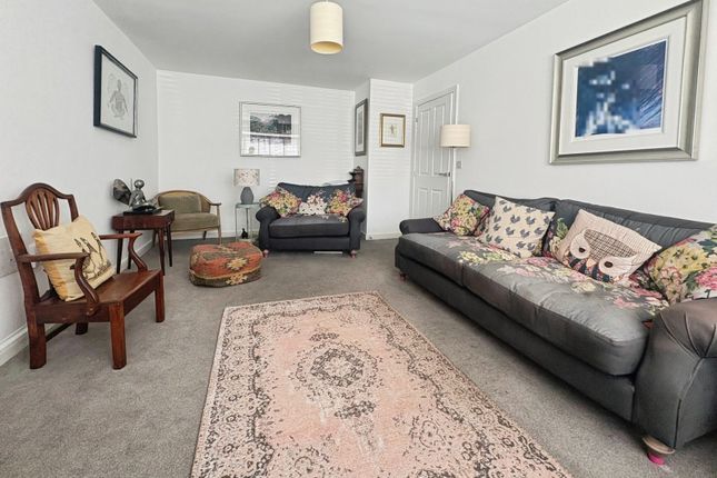 15, Meadow Nook Drive, Skelmersdale photo 4