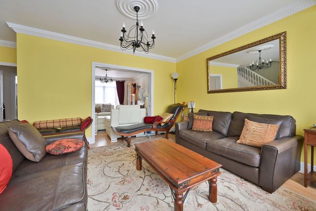 Cavendish Avenue, Harrow photo 4