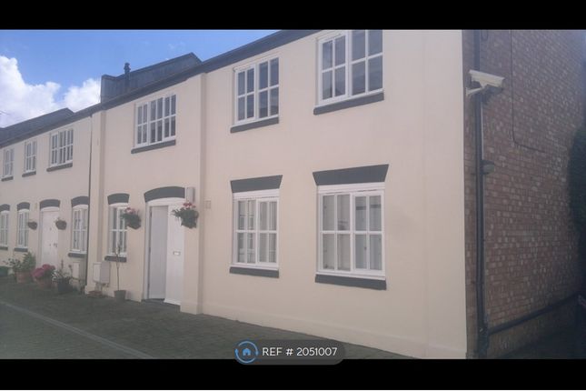 Thumbnail Semi-detached house to rent in Medway Buildings, London