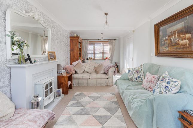 48, Seaview Road, Cowes photo 2