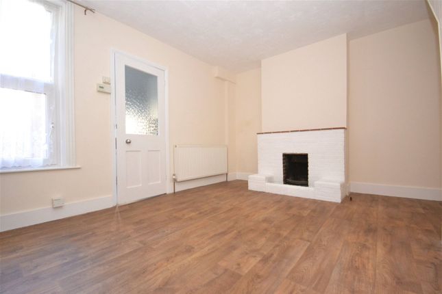 Terraced house to rent in Gainsboro Road, Bognor Regis