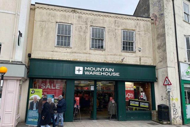 Retail premises to let in 25 Victoria Square, Truro, South West