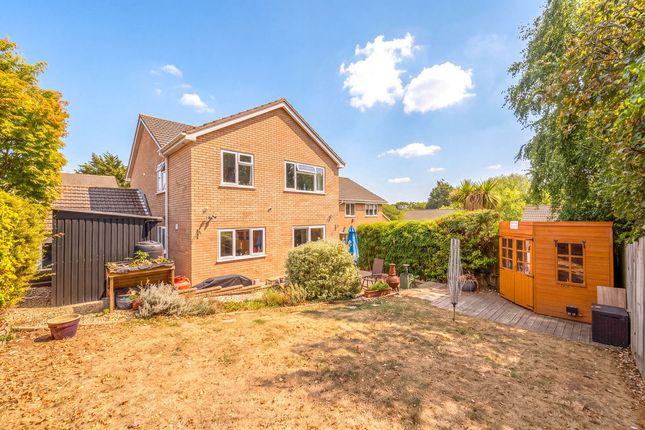 2, Frobisher Close, Weston-Super-Mare photo 3
