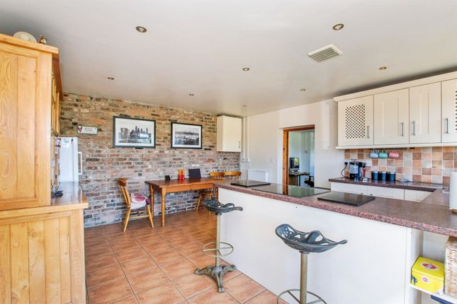 Old Cottage, Lutton Bank, Spalding photo 2