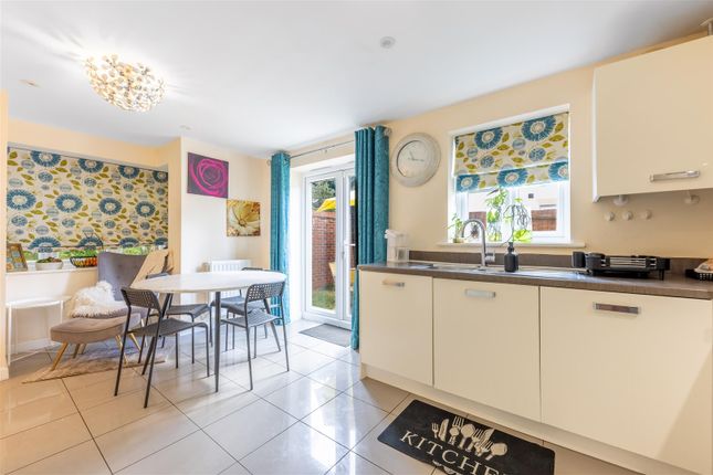 10, Rowan Way, Cringleford photo 4