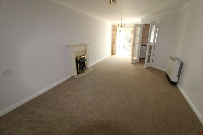 Flat 4, Coachman Court, 35, Ashingdon Road, Essex photo 2
