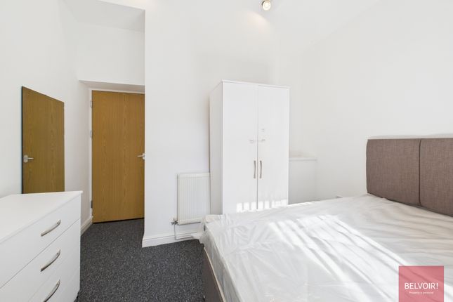 Flat 3, 2, Nyanza Terrace, Swansea photo 4