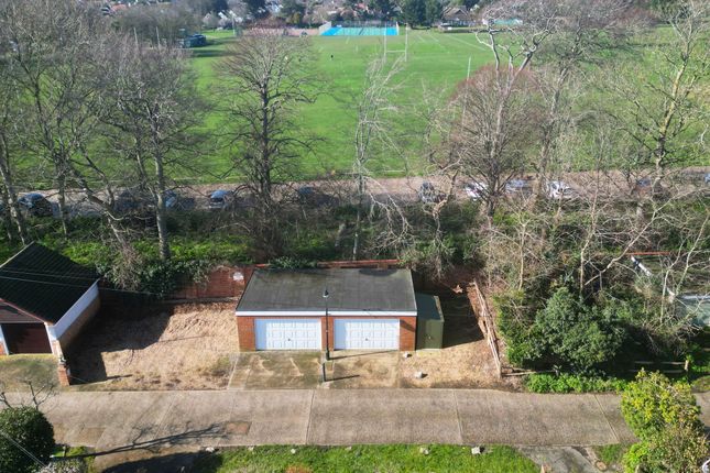 8 Parkside, Shoreham-By-Sea photo 2
