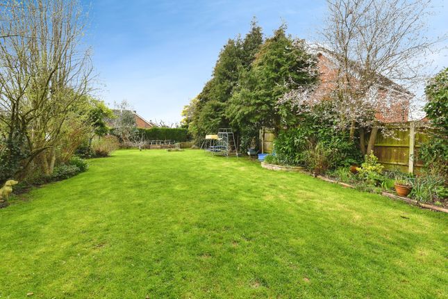 Detached house for sale in Mill Lane, Chelmsford