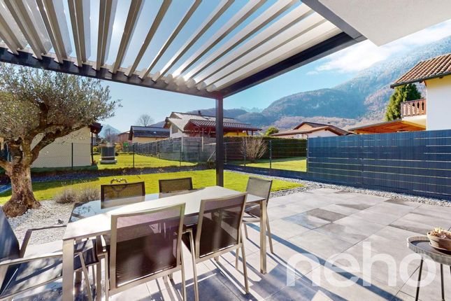 Villa for sale in Collombey, Switzerland