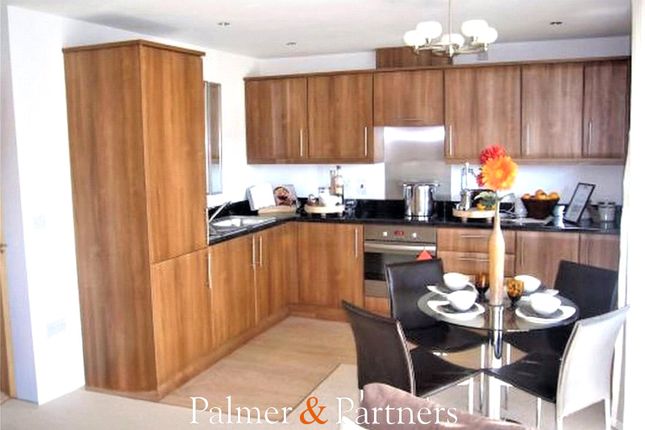 Flat 18, Spiritus House,, Hawkins Road, Essex photo 2