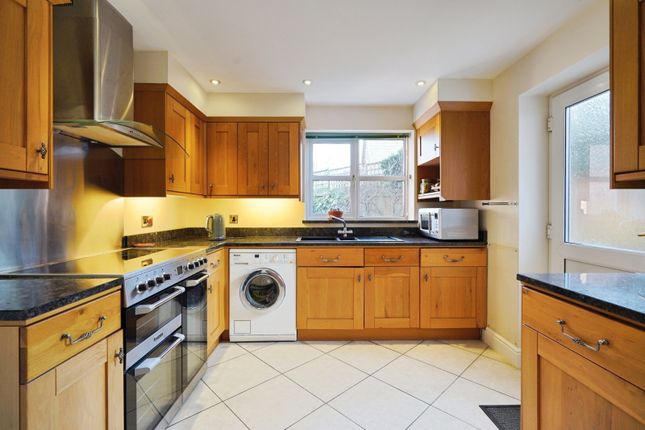 35, Woodville Road, Swadlincote photo 3