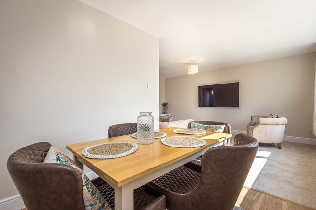 4 Wold View, Nettleham, Lincoln photo 4