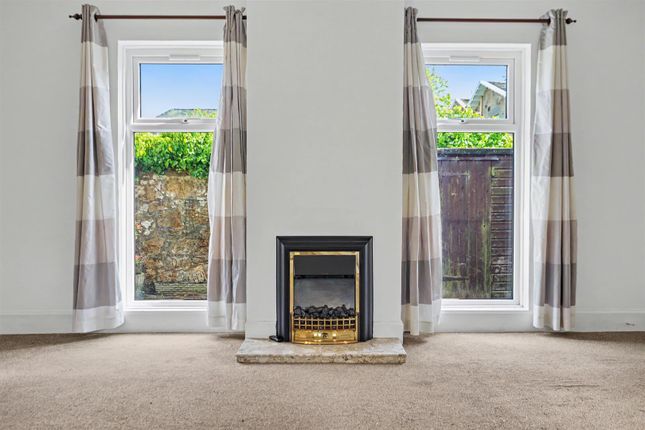 3A, Victoria Road, Kirkintilloch photo 3